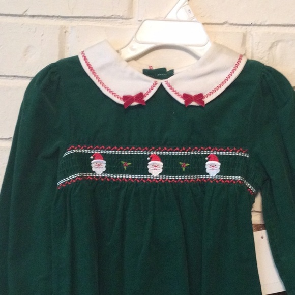 Youngland Girls Size 4T Green Corduroy Dress with Santa Appliques & Smocking NEW - Picture 2 of 3